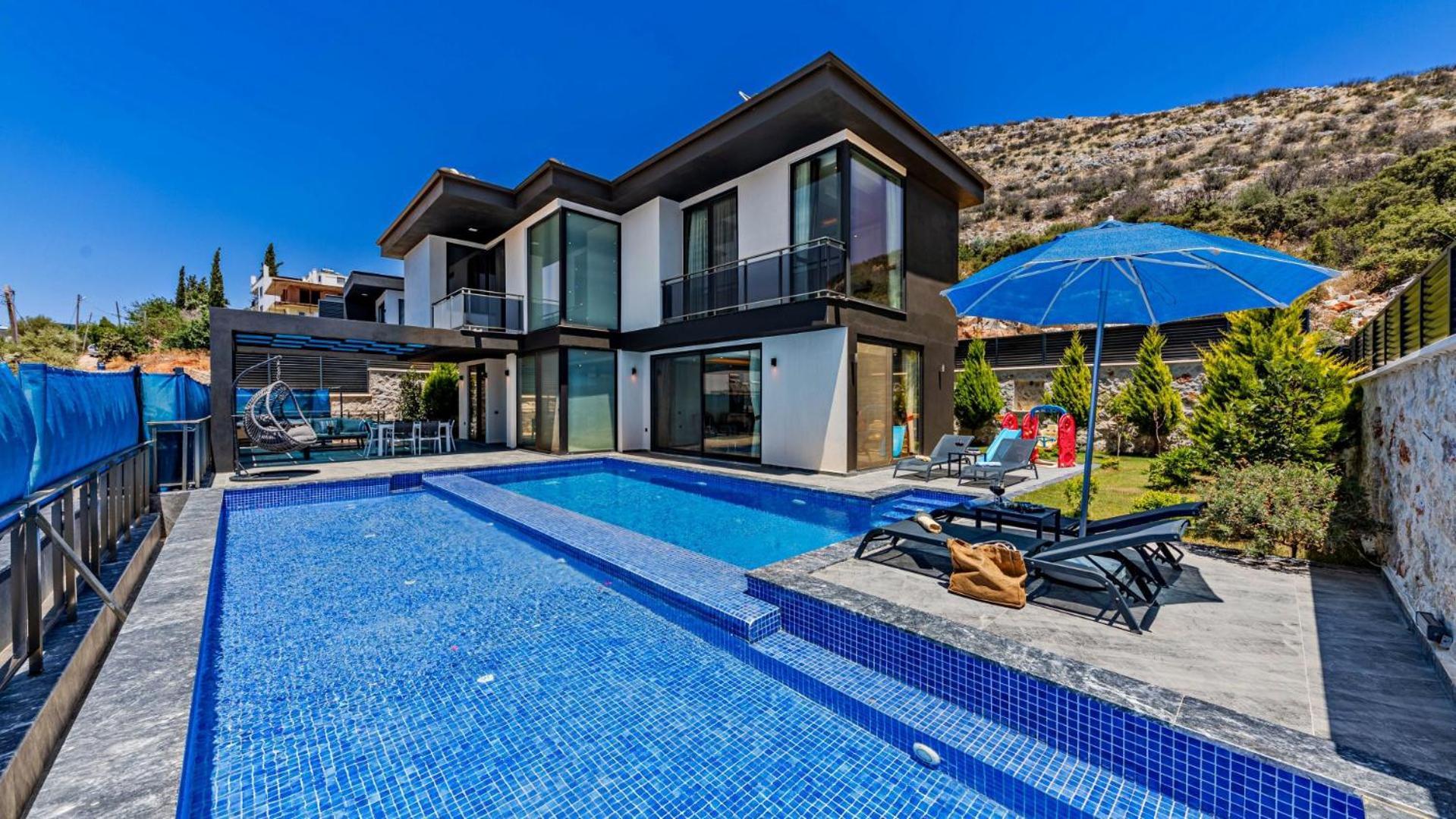 Yesilkoy 2 Bedroom - 9750 *